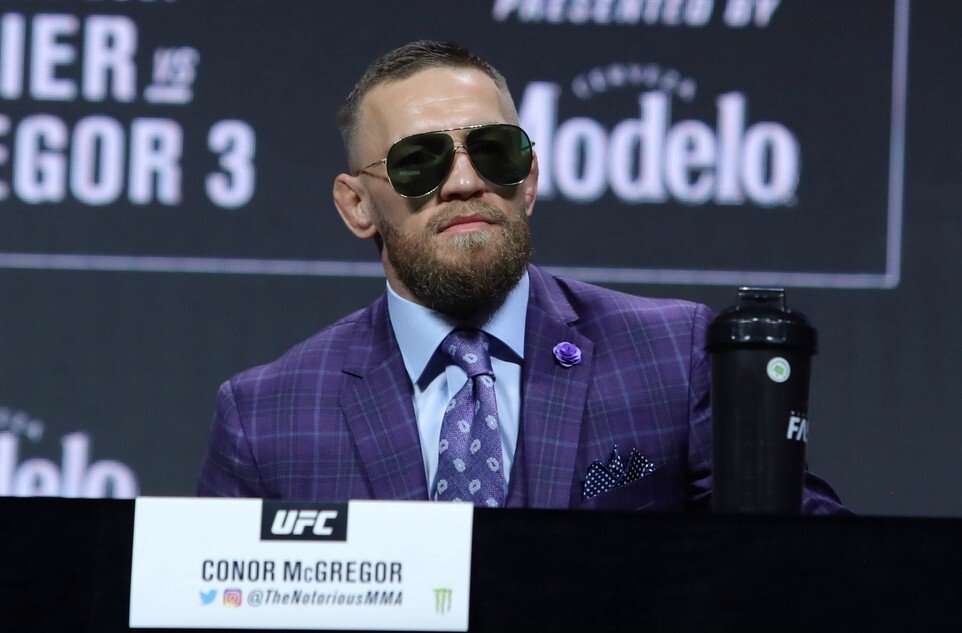В США назвали дату возвращения Макгрегора в UFC и имя его следующего соперника