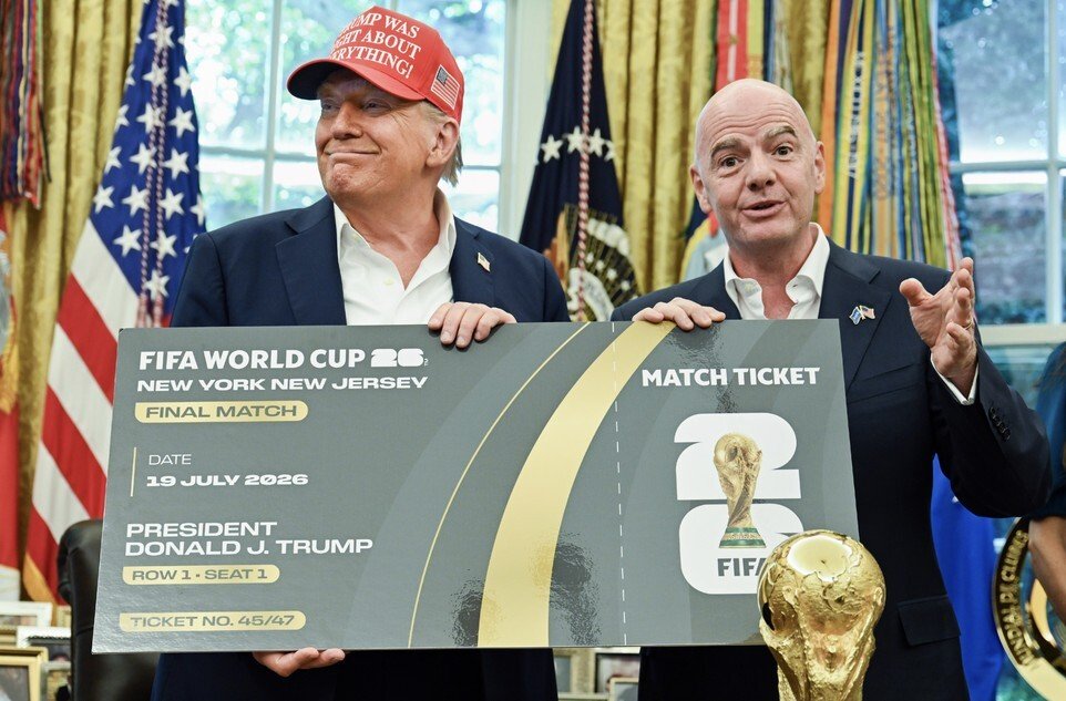 В Норвегии потребовали проверить законность награждения Трампа Премией мира ФИФА В Норвегии потребовали проверить законность награждения Трампа Премией мира ФИФА