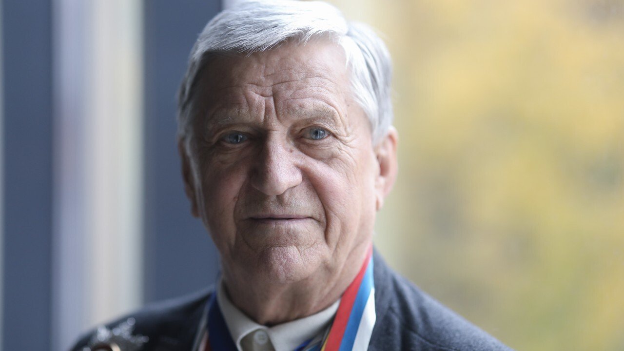 &laquo;Этого Далина я назвал амебой, он никакой абсолютно&raquo;. Тихонов
