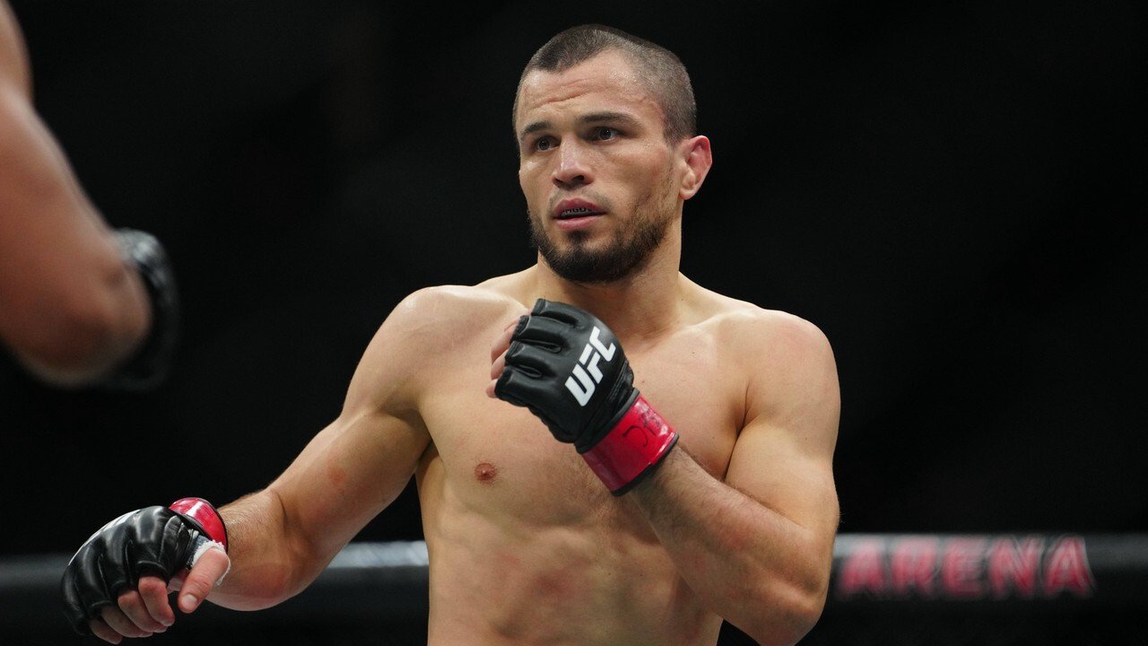 Официально: Умар Нурмагомедов подерётся с китайцем Ядонгом на турнире UFC в Шанхае
